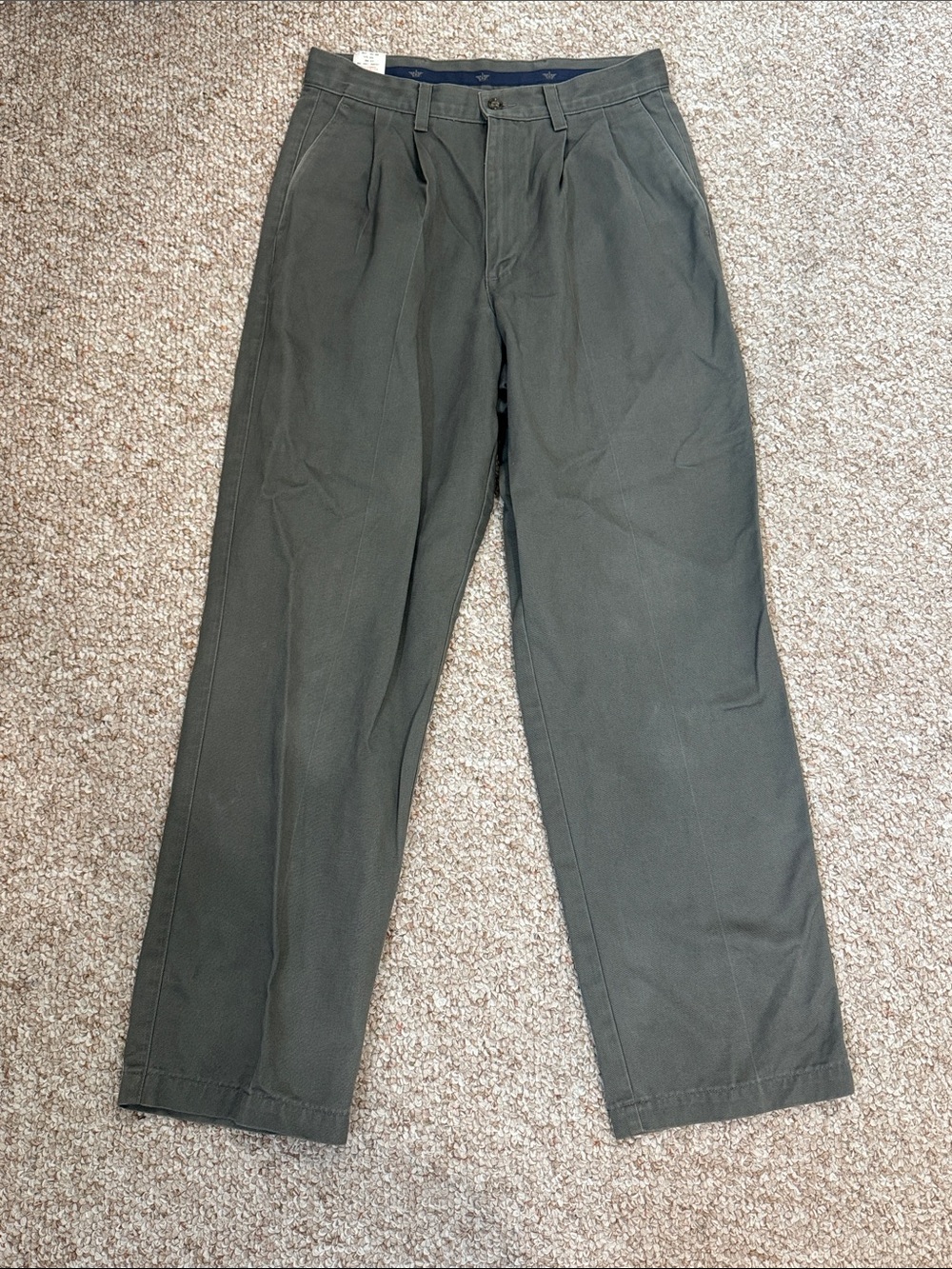 Dockers Men’s Olive Green Pleated Chino Pants Size 29x29